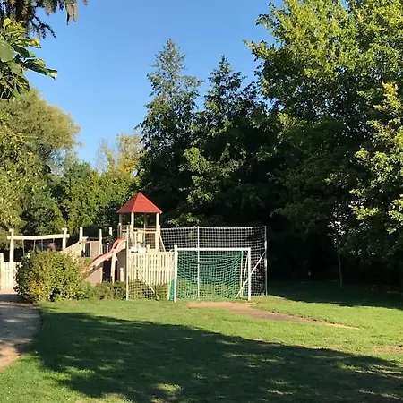 Valley Vendeghaz A Betekints-voelgyben *