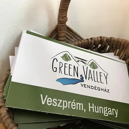Valley Vendeghaz A Betekints-voelgyben *