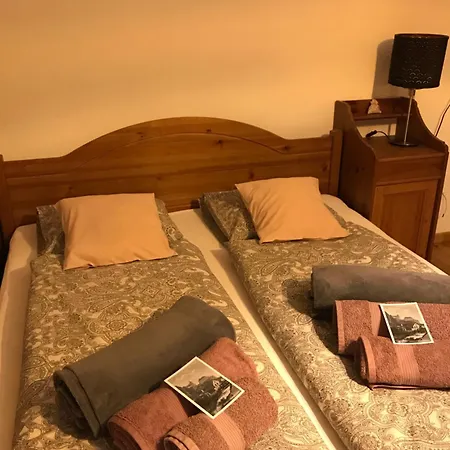 Valley Vendeghaz A Betekints-voelgyben *