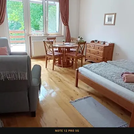 Valley Vendeghaz A Betekints-voelgyben * 베스프렘