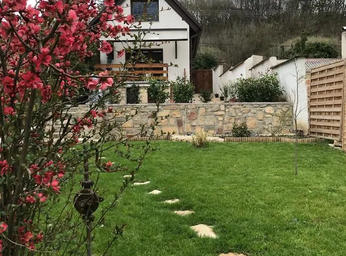 Holiday home Valley Vendeghaz A Betekints-voelgyben Veszprem