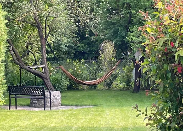 Valley Vendeghaz A Betekints-voelgyben בית נופש